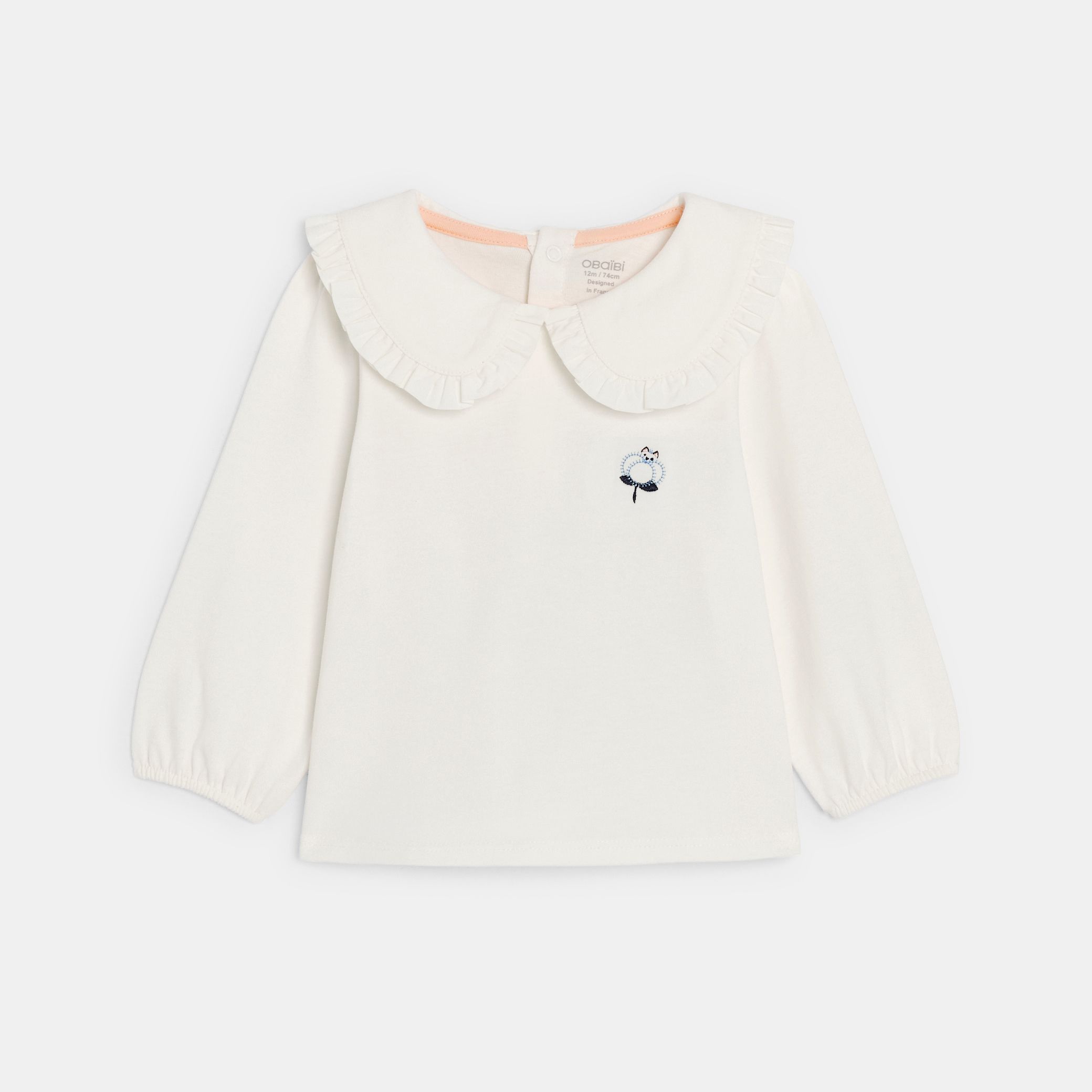 Áo blouse trắng cổ rộng